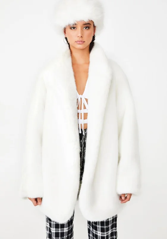 Women's Stylish Vacation Attire Nya Faux Fur Jacket