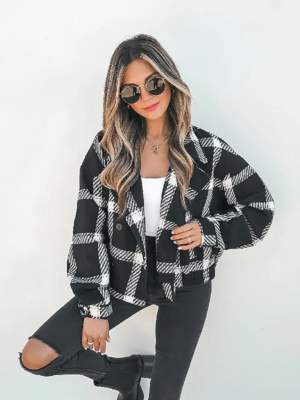 Women's Chic Outerwear Attire Been Busy Plaid Jacket in Black