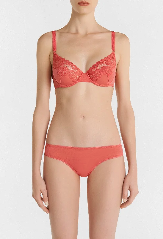 Women's Plus-Size Apparel Coral Underwire Bra in Leavers Lace and Stretch Tulle