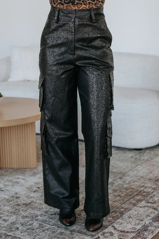 Women's Holiday Clothes Suki Cargo Leather Pants