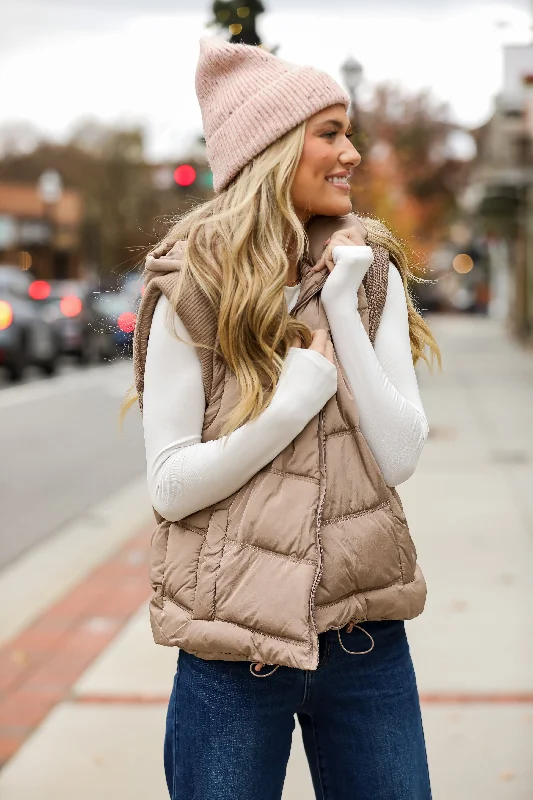 Women's Vintage Clothes FINAL SALE - Mountainside Moments Hooded Puffer Vest