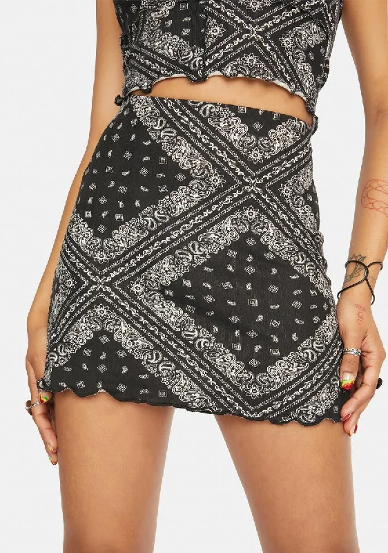 Vintage-Inspired Women's Clothes Black Bandana Print Skirt
