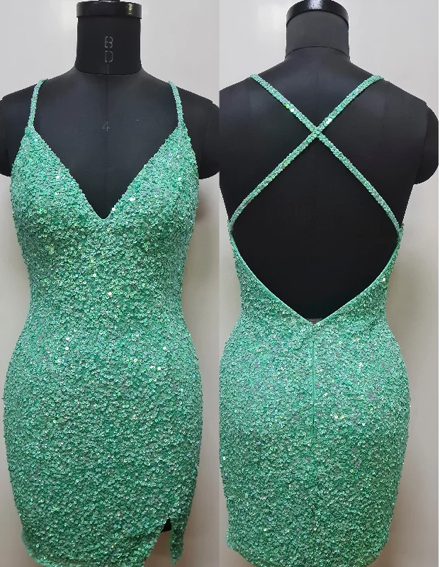 Fashion Forward Primavera Couture 3900 Size 10 Jade Cocktail Dress Sequin Cross Back V-Neck Slit Short Homecoming Cocktail Dress.