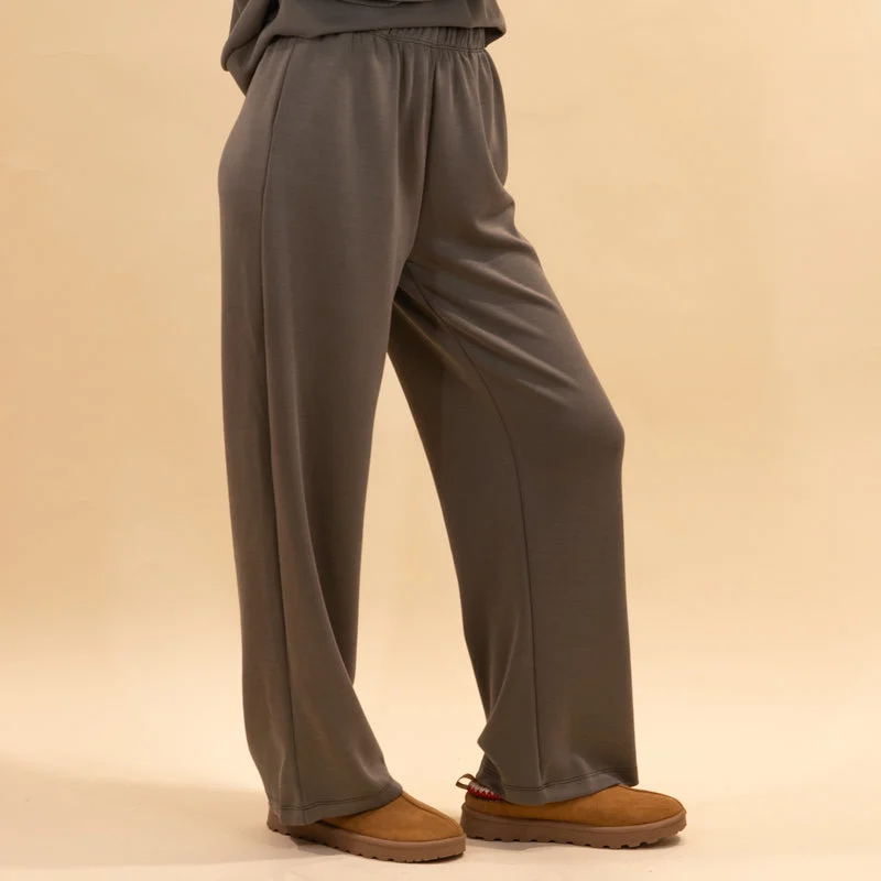 Women's Office Outfit Luxe Lounge Pants