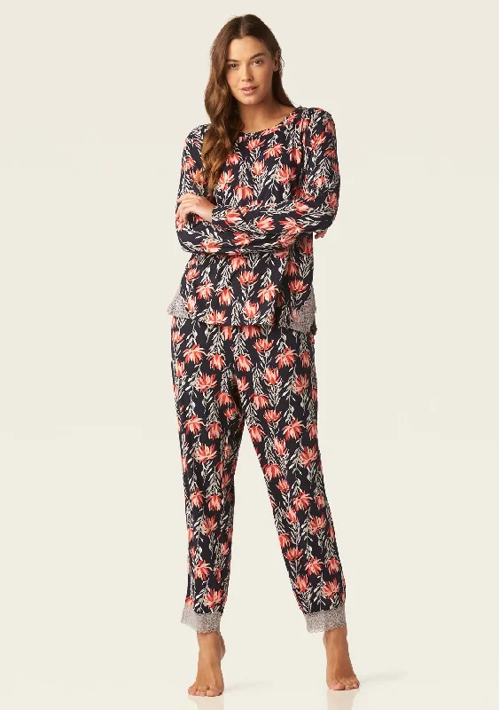 Women's Outdoor Attire Vivi Pant Lounge Set - FINAL SALE