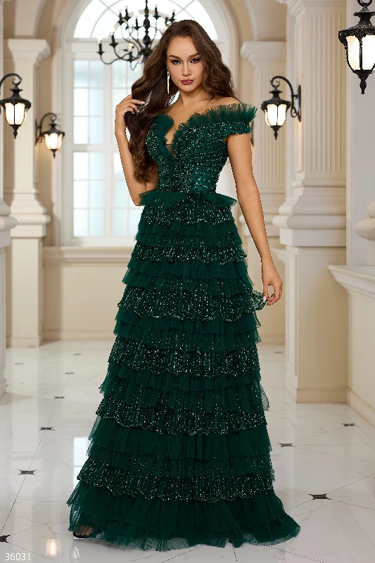 Chic Style, Always In Vogue DELLA COUTURE 36031 DRESS