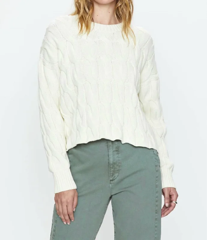 Women's Holiday Clothing Eva Crew Neck Sweater In Ecru Cable