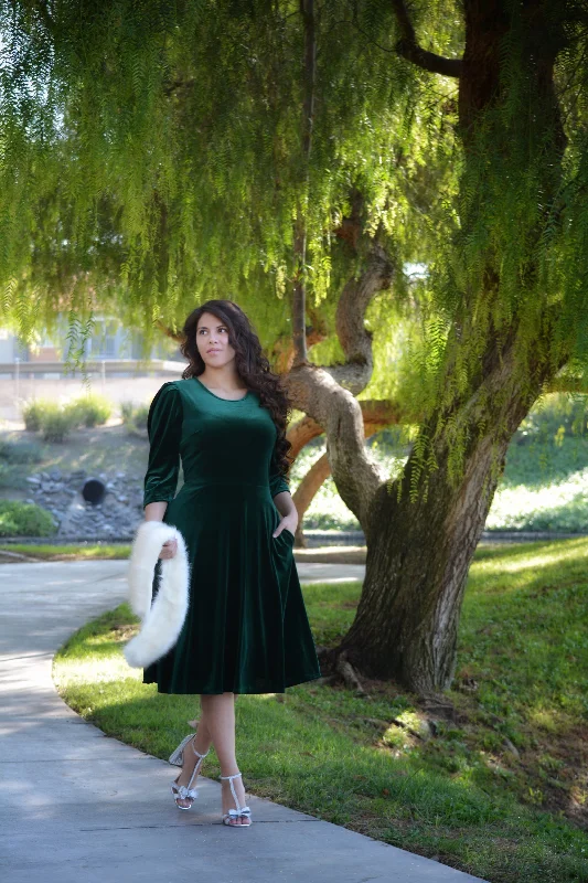 Online Impressions Boutique Capri Emerald Velvet Puff Sleeve Dress