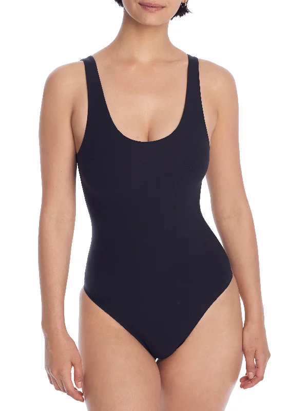 Women's Comfortable Lounge Garments Reveal Women's Flexible Fit Light Control Bodysuit