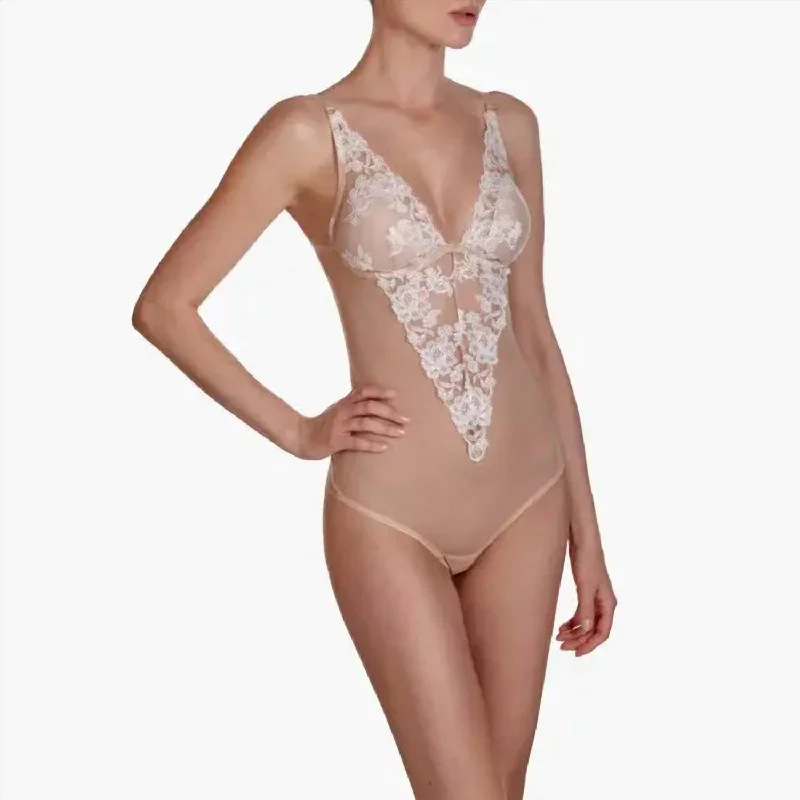 Women's Clothing For Work Tiramisu Bodysuit In Beige/vanilla