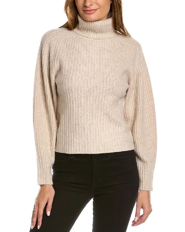 Women's Vacation Outfit Vince Open Back Turtleneck Cashmere Sweater