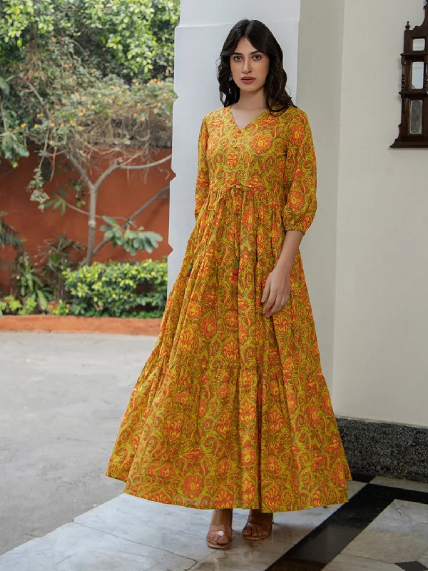 Style Upgrade Green Cotton Printed Tiered Dress