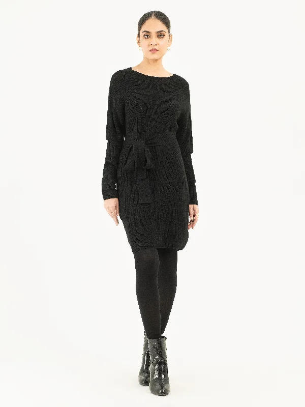 Seasonal Picks Belted Woolen Dress