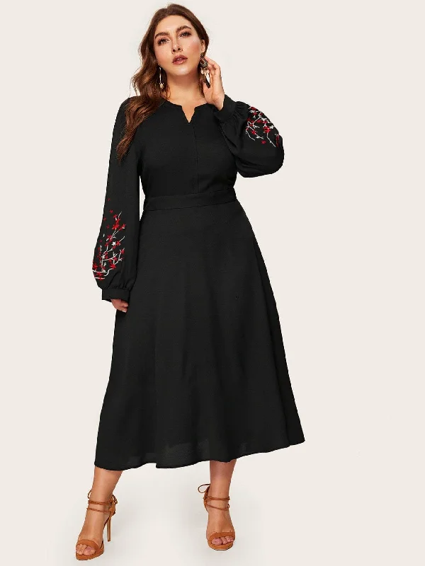 Spring Fashion Plus V-cut Neck Embroidered Lantern Sleeve Dress