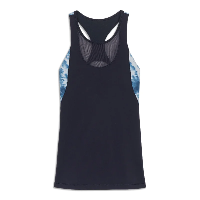Women's Athletic Clothes Mesh With Me Tank Top - Resale