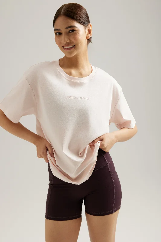 Women's Activewear Apparel Oversized Tee in Soft Serve