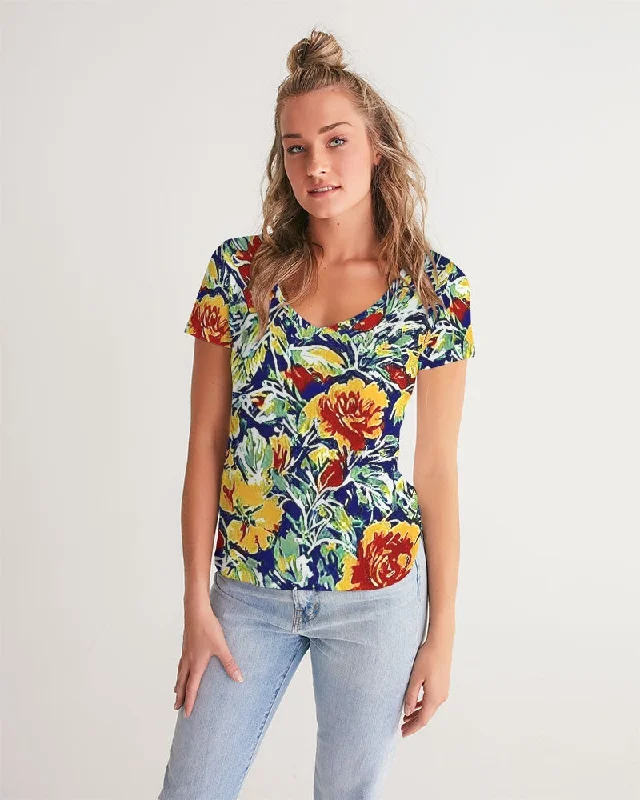 Women's Elegant Evening Outfit Painted floor design Women's All-Over Print V-Neck Tee