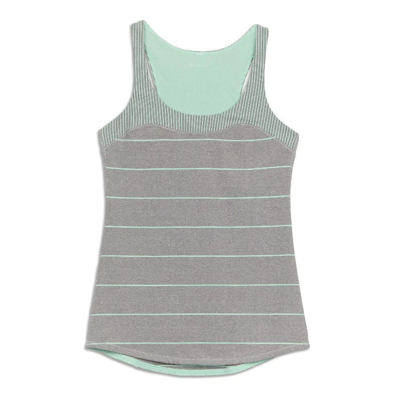 Women's Stylish Vacation Attire Run First Base Tank Top - Resale
