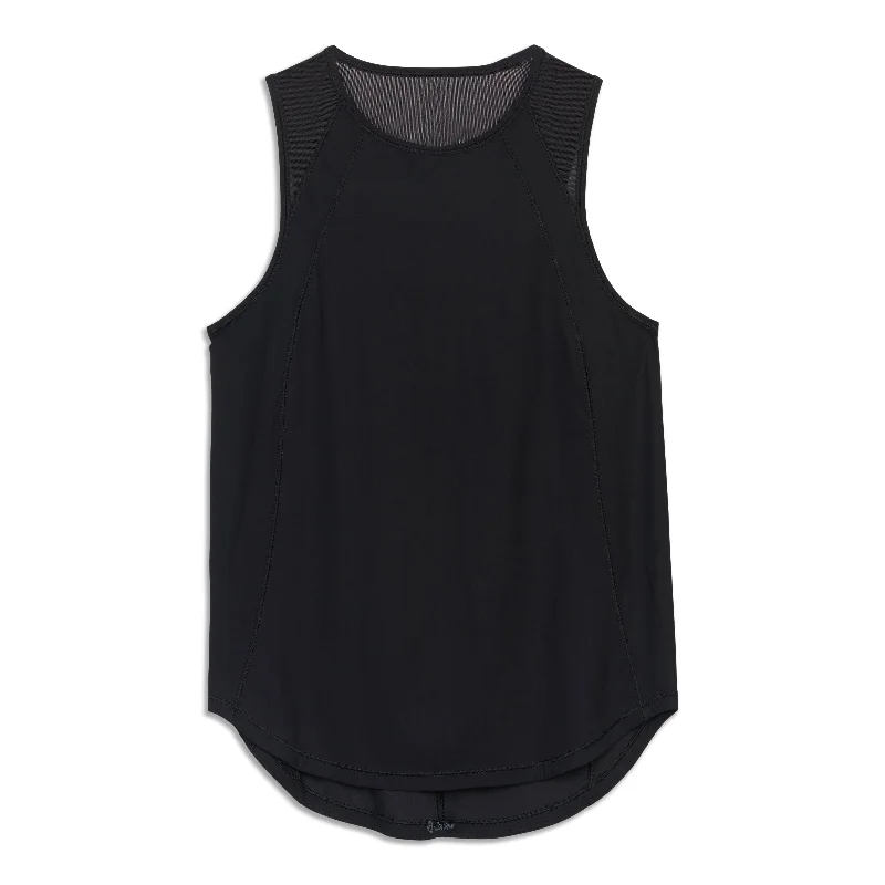 Women's Athletic Clothes Sculpt Tank Top - Resale