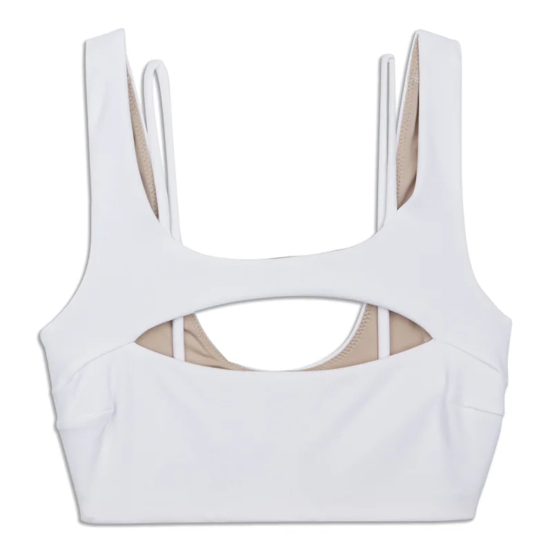 Women's Plus-Size Clothes Front Cut-Out Train Bra - Resale