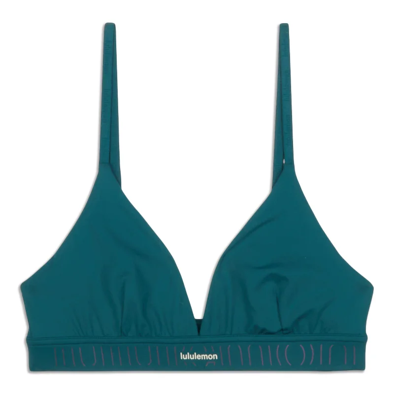 Stylish Outerwear Clothing For Women License To Train Triangle Bra Light Support, A/B Cup - Resale Stylish Outerwear Clothing For Women License To Train Triangle Bra Light Support, A/B Cup - Resale
