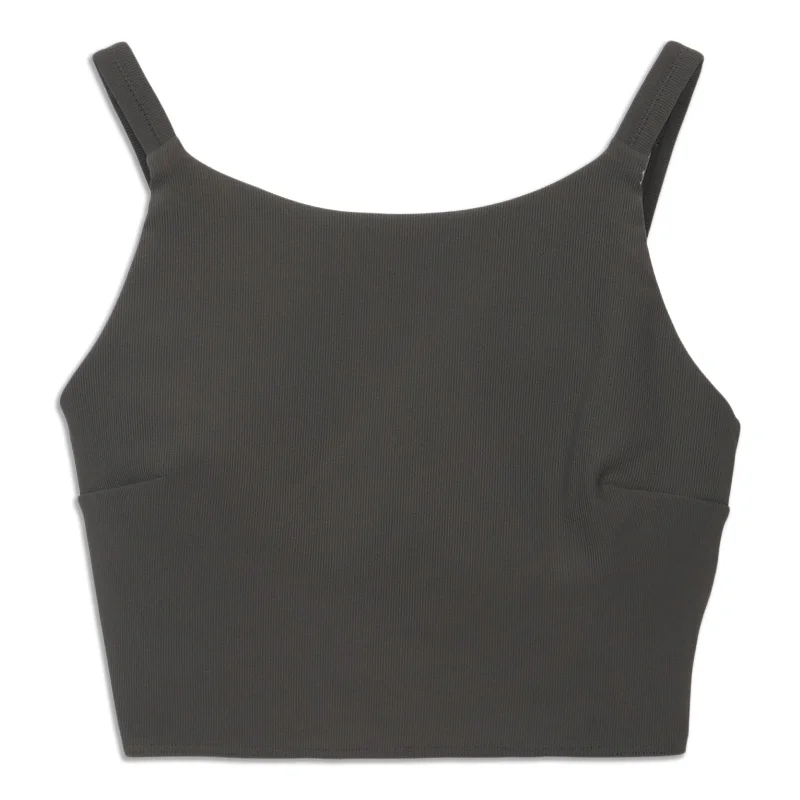 Women's Everyday Apparel Ribbed Back-Twist Yoga Bra - Resale