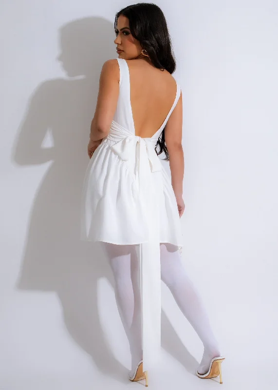 Women's Transitional Apparel Sweetest Scent Mini Dress White