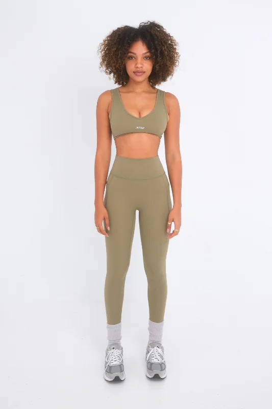 Women's Work Outfit Alpine Pocket Leggings - Olive