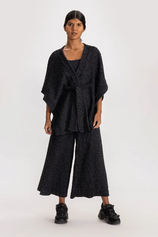 Women's Evening Outfit Bold Pantacourt Pants