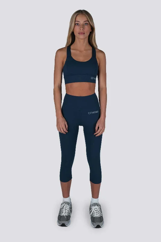 Women's Functional Apparel For Outdoor Activities Ease 7/8 Highwaisted Leggings - Ocean Blue Women's Functional Apparel For Outdoor Activities Ease 7/8 Highwaisted Leggings - Ocean Blue