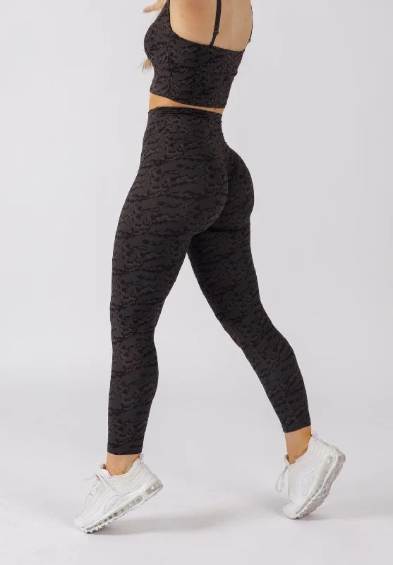 Women's Functional Apparel For Outdoor Activities RecStretch Original Sculptseam™ Plus Legging Rogue