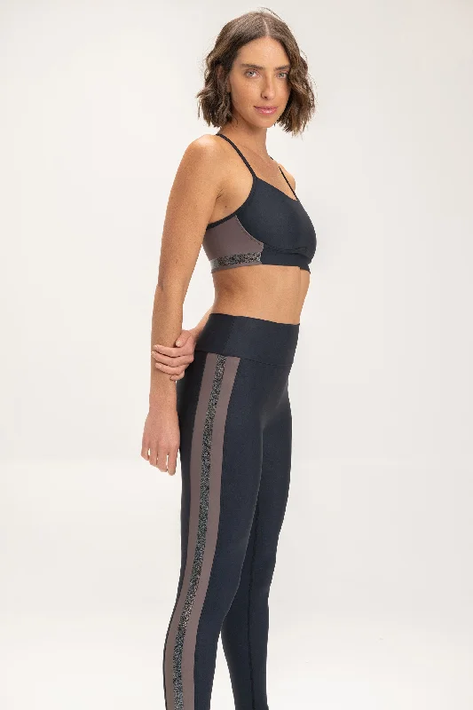 Timeless Women's Outfit Side Stripe Leggings